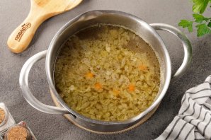 Борщ со щавелем и яйцом