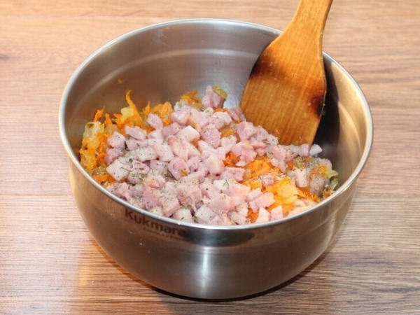 Картофельные лепешки с мясным припеком Картофельные лепешки с мясным припеком