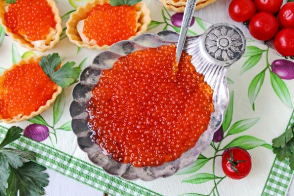 Засолка красной икры post thumbnail image