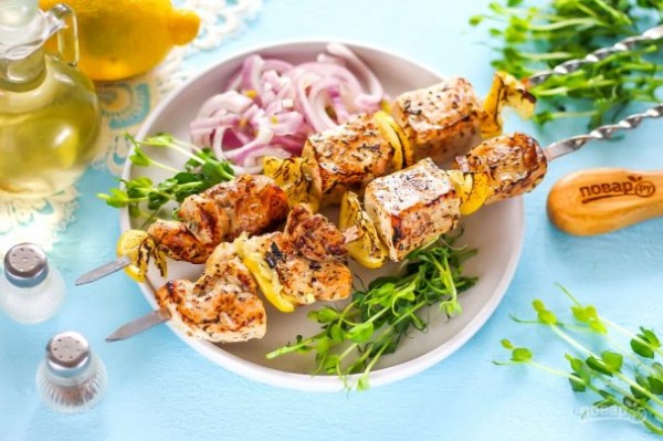 Шашлык из свинины с лимоном post thumbnail image