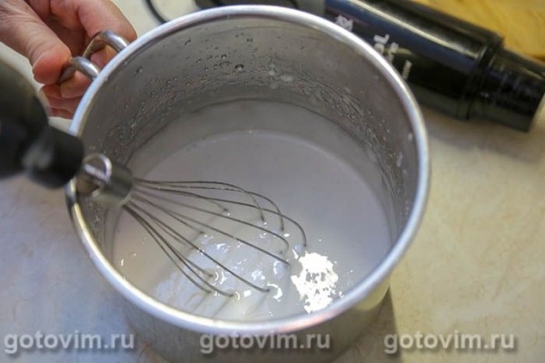 Кулич «Весенний» с изюмом