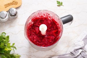 Аджика из свеклы на зиму