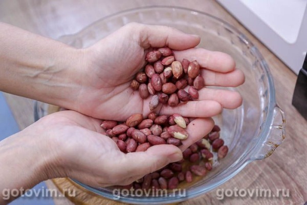 Солёный арахис со смесью со смесью Magic Dust в микроволновке