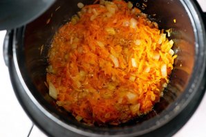 Кабачковая икра в мультиварке