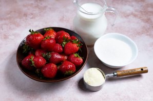 Домашнее клубничное мороженое