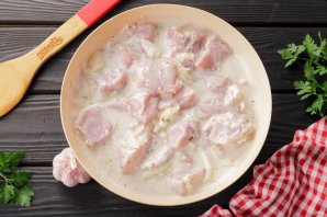 Шашлык свиной на кефире