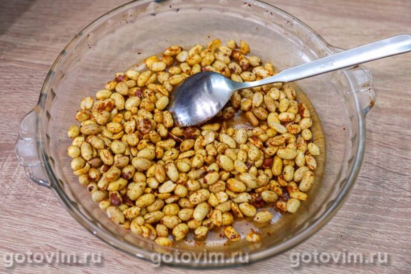 Солёный арахис со смесью со смесью Magic Dust в микроволновке