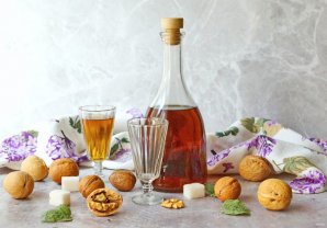 Настойка самогона на грецких орехах