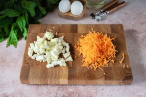 Зеленый борщ из крапивы