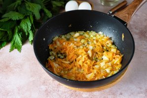 Зеленый борщ из крапивы