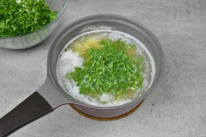 Суп с щавелем и чечевицей