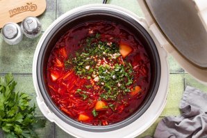 Постный борщ в мультиварке