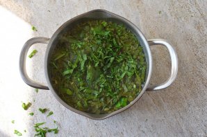 Зеленые щи из щавеля