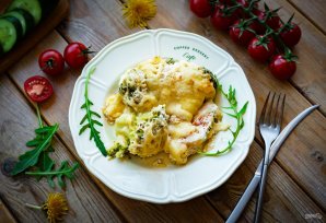 Курица с брокколи в духовке