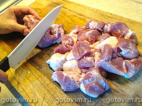 Молодой картофель с мясом в рукаве для запекания