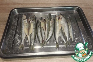 Азиатская жареная корюшка с соусом тартар