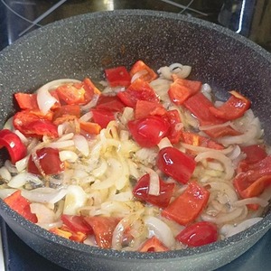 Рагу из морского окуня