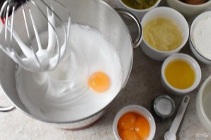 Торт с киви