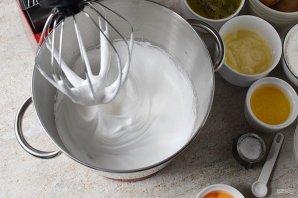 Торт с киви